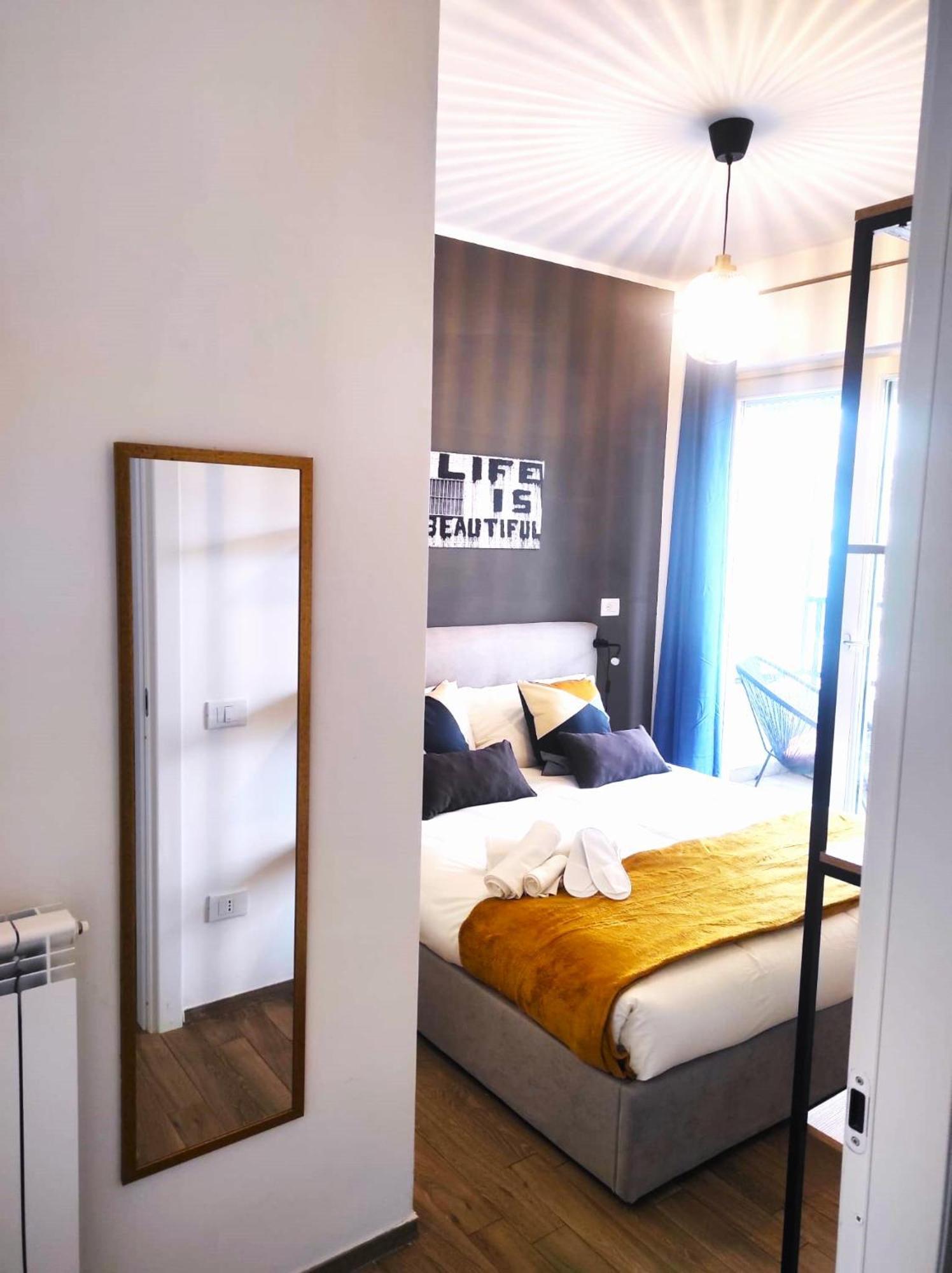 Michelangelo Airport Suite Room Фьюмичино Экстерьер фото
